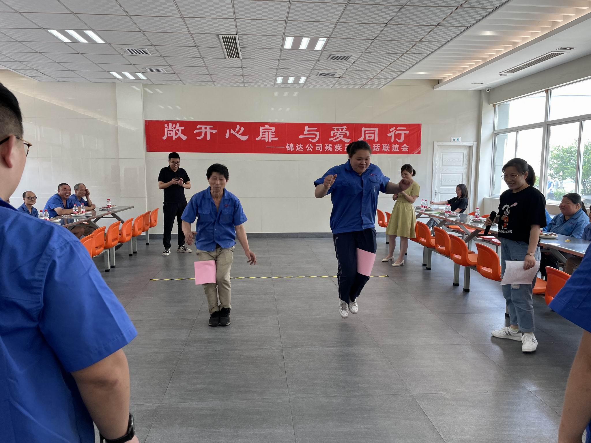 調整大(dà)小(xiǎo) 5.jpg